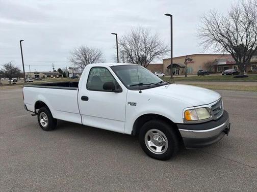 2002 Ford F-150 XL