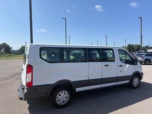 Oxford White 2018 Ford Transit-350 XLT