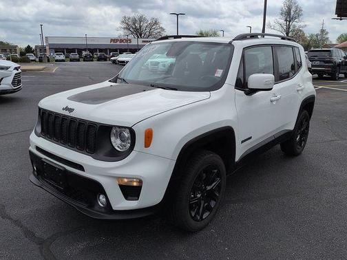 Alpine White Clearcoat 2019 Jeep Renegade Latitude