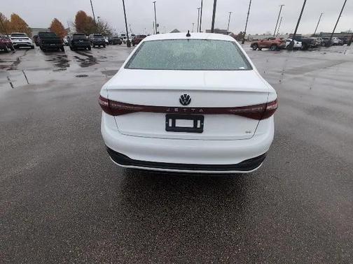 2025 Volkswagen Jetta 1.5T SE