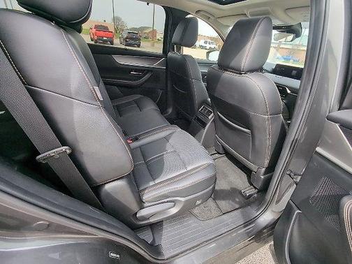 2024 Mazda CX-90 3.3 Turbo Preferred Plus