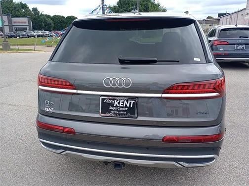 2022 Audi Q7 55 Prestige