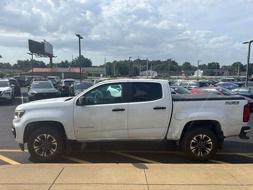 Summit White 2022 Chevrolet Colorado Z71