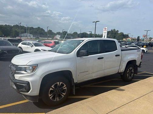 Summit White 2022 Chevrolet Colorado Z71