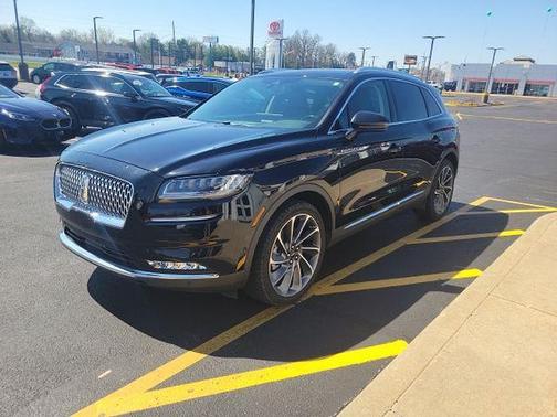 2022 Lincoln Nautilus Reserve