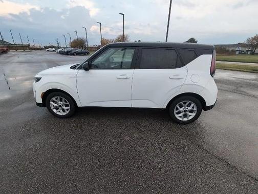 2024 Kia Soul S
