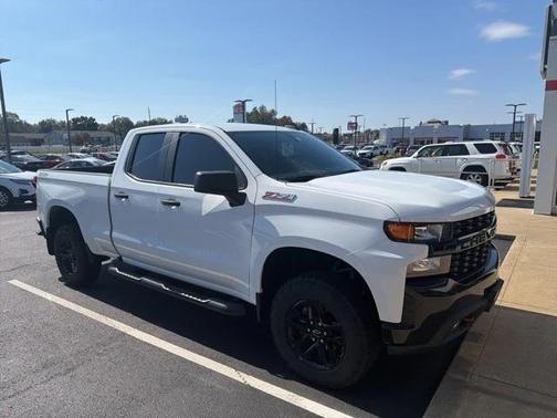 2020 Chevrolet Silverado 1500 Custom Trail Boss