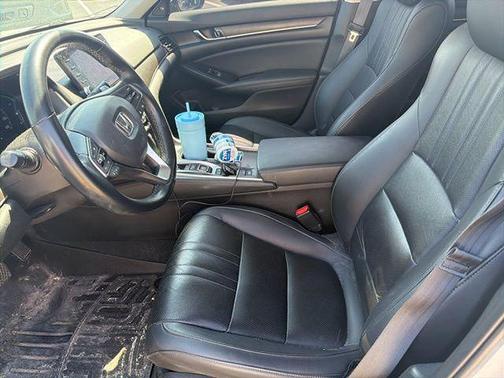 Platinum White Pearl 2022 Honda Accord Hybrid EX-L