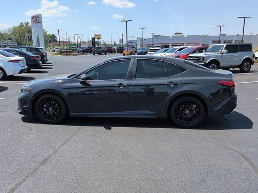 Underground 2026 Toyota Camry SE