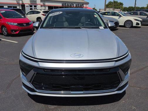 Aero Silver 2024 Hyundai SONATA SEL