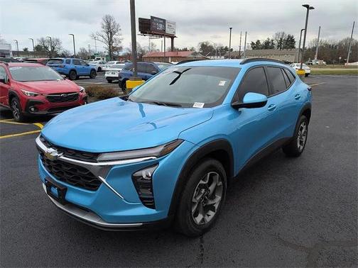 2025 Chevrolet Trax LT