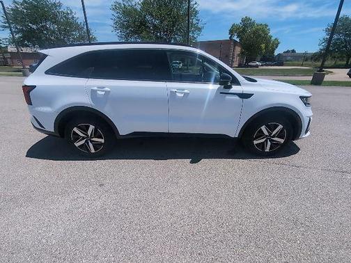 Glacial White Pearl 2023 Kia Sorento EX