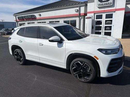 2026 Volkswagen Tiguan 2.0T SEL R-Line 4MOTION