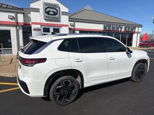 2026 Volkswagen Tiguan 2.0T SEL R-Line 4MOTION