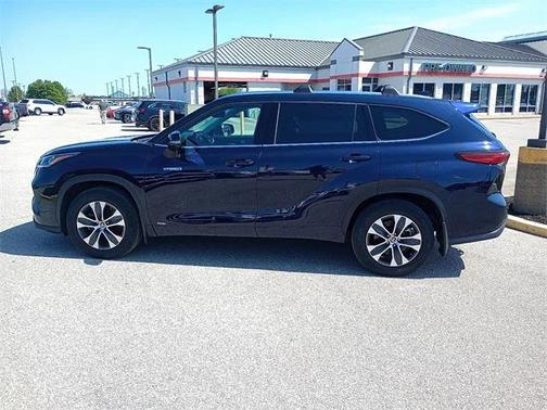 2020 Toyota Highlander Hybrid XLE