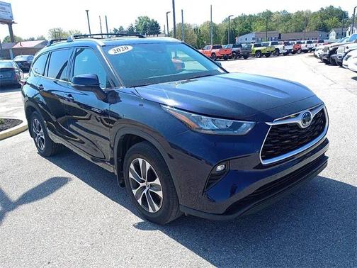 2020 Toyota Highlander Hybrid XLE