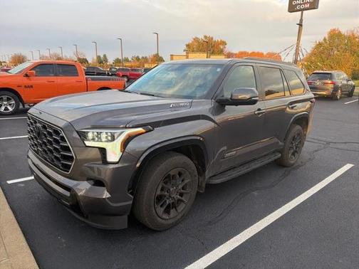 2024 Toyota Sequoia Platinum