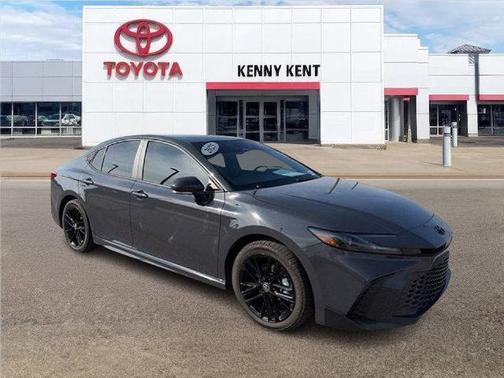 Underground 2025 Toyota Camry SE