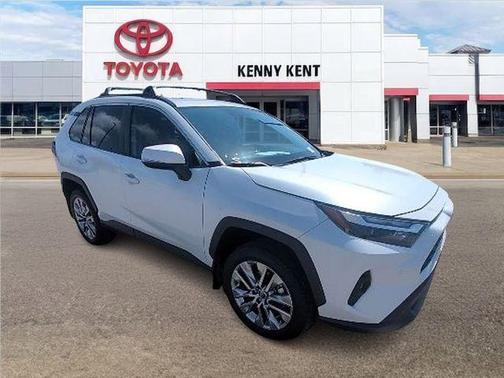 Pearl 2025 Toyota RAV4 XLE Premium