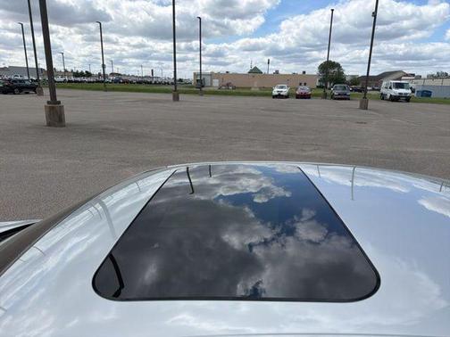 Brilliant Silver 1999 Mercedes-Benz CLK-Class 320