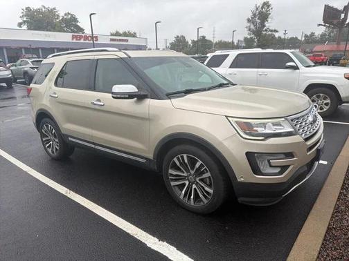 2017 Ford Explorer Platinum
