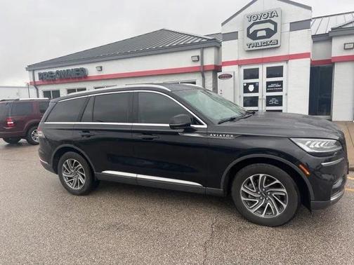 2021 Lincoln Aviator Standard AWD
