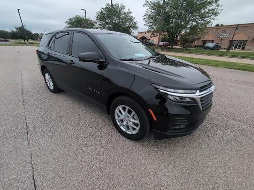 Mosaic Black Metallic 2023 Chevrolet Equinox LS