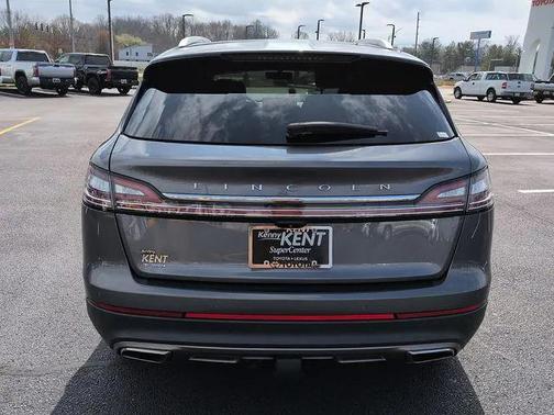 2021 Lincoln Nautilus Reserve