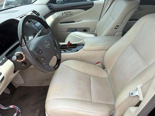 Obsidian 2008 Lexus LS 460 Base