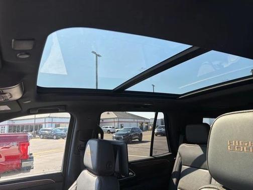 2021 Chevrolet Tahoe 4WD High Country