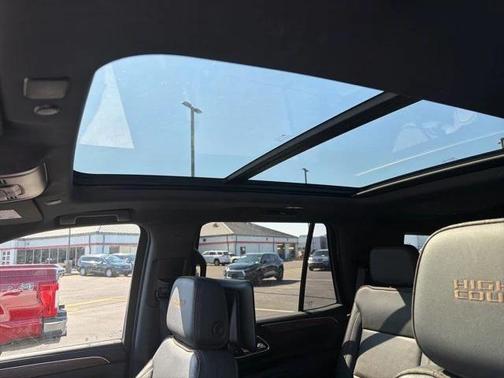 2021 Chevrolet Tahoe 4WD High Country