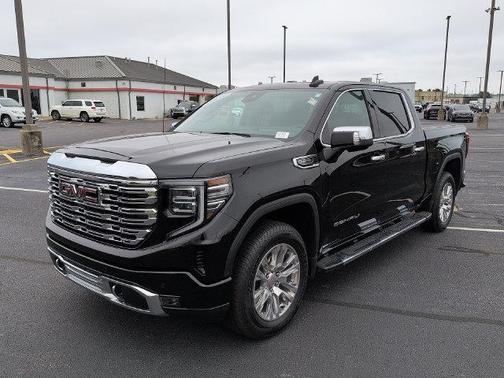 Onyx Black 2025 GMC Sierra 1500 Denali