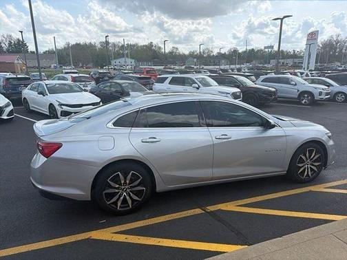 2017 Chevrolet Malibu 1LT