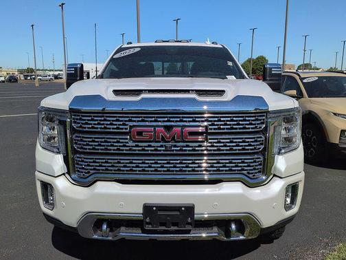 White Frost Tricoat 2022 GMC Sierra 3500 Denali