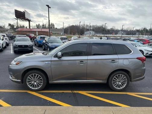 2020 Mitsubishi Outlander PHEV GT