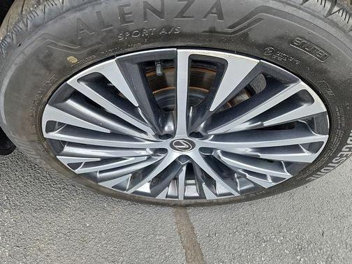 Eminent White Pearl 2023 Lexus RX 350 Premium Plus