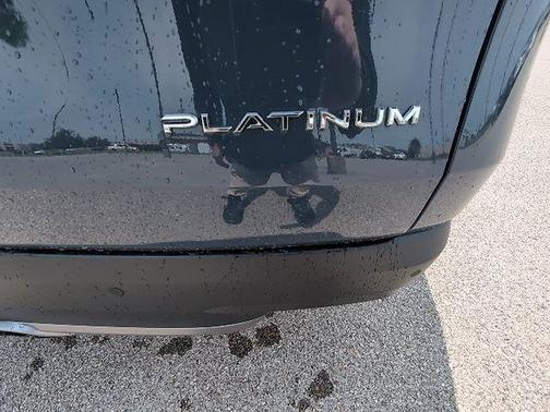 Storm Cloud 2025 Toyota Grand Highlander Platinum