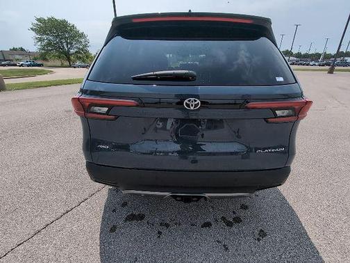 Storm Cloud 2025 Toyota Grand Highlander Platinum