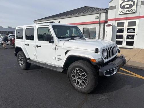 2024 Jeep Wrangler 4-Door Sahara 4x4