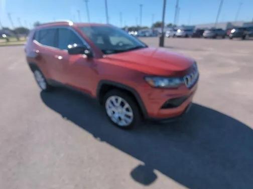 2024 Jeep Compass Latitude Lux