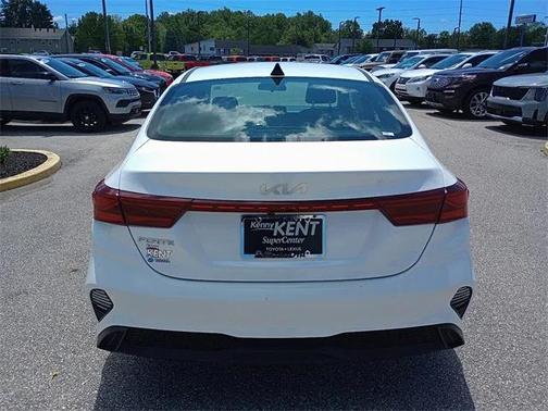 2022 Kia Forte LXS