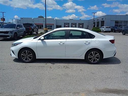 2022 Kia Forte LXS