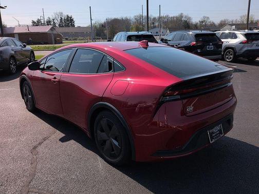 2024 Toyota Prius LE