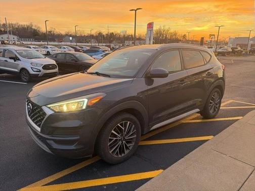 2019 Hyundai TUCSON SE