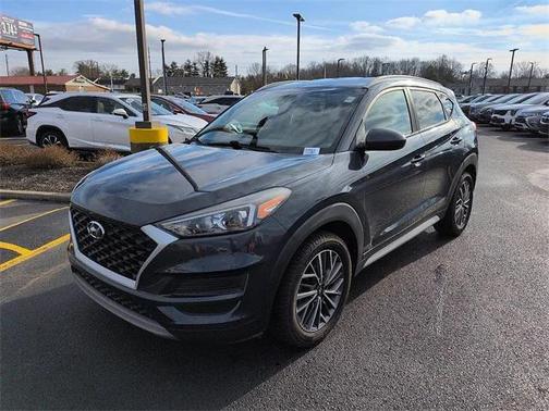 2019 Hyundai TUCSON SE
