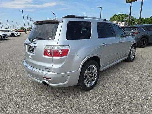 2011 GMC Acadia Denali
