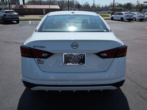 Glacier White 2025 Nissan Altima 2.5 SV