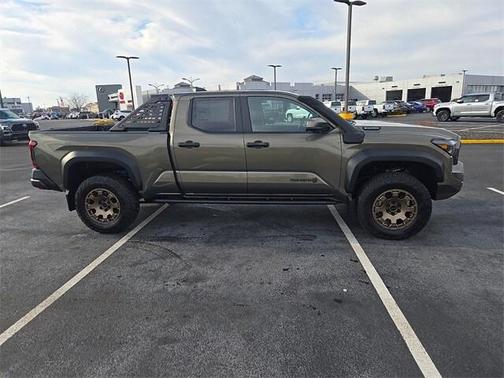 2026 Toyota Tacoma Hybrid Trailhunter