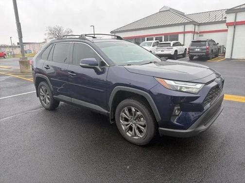 2022 Toyota RAV4 Hybrid XLE Premium