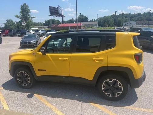 2016 Jeep Renegade Trailhawk